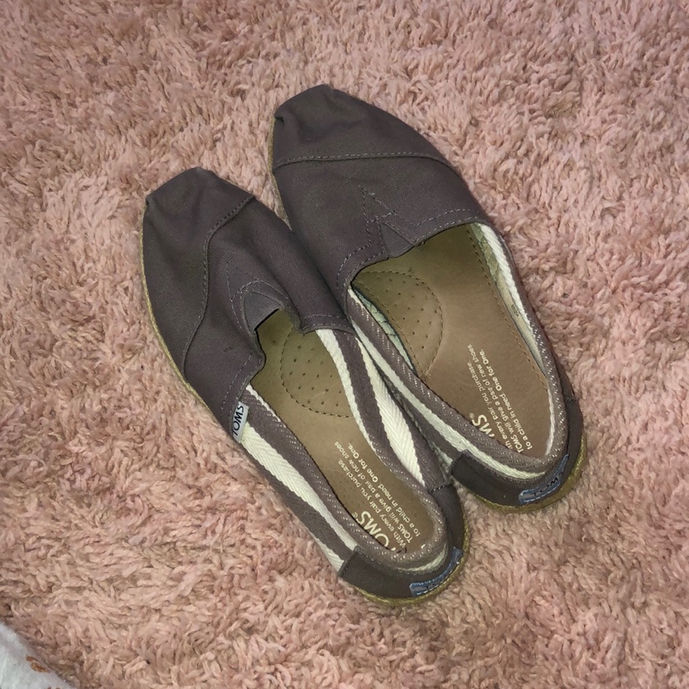 Brown/Tan/Cream Canvas Toms